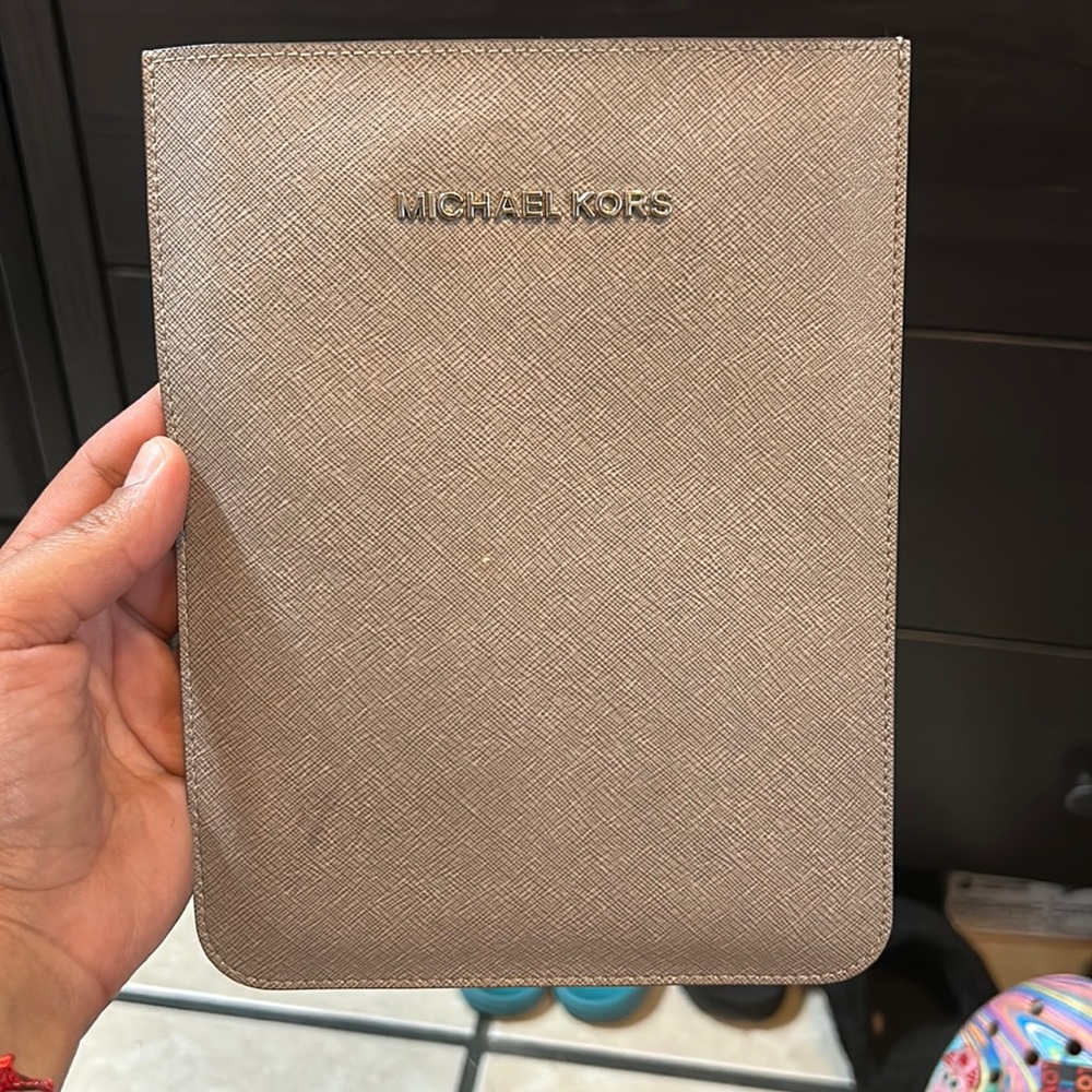 Mini iPad/ tablet case